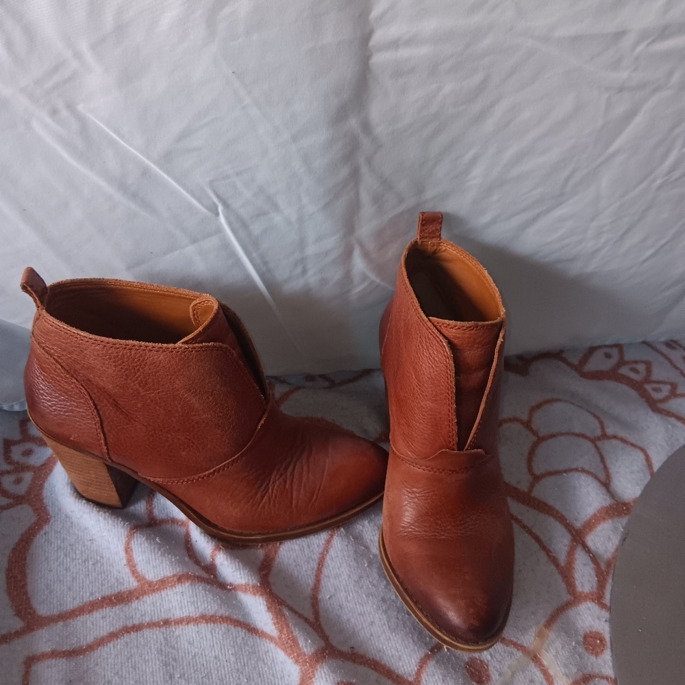 Women's Brown Leather Ankle Boots